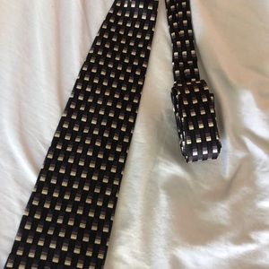 Men’s silk necktie. Black and purple.